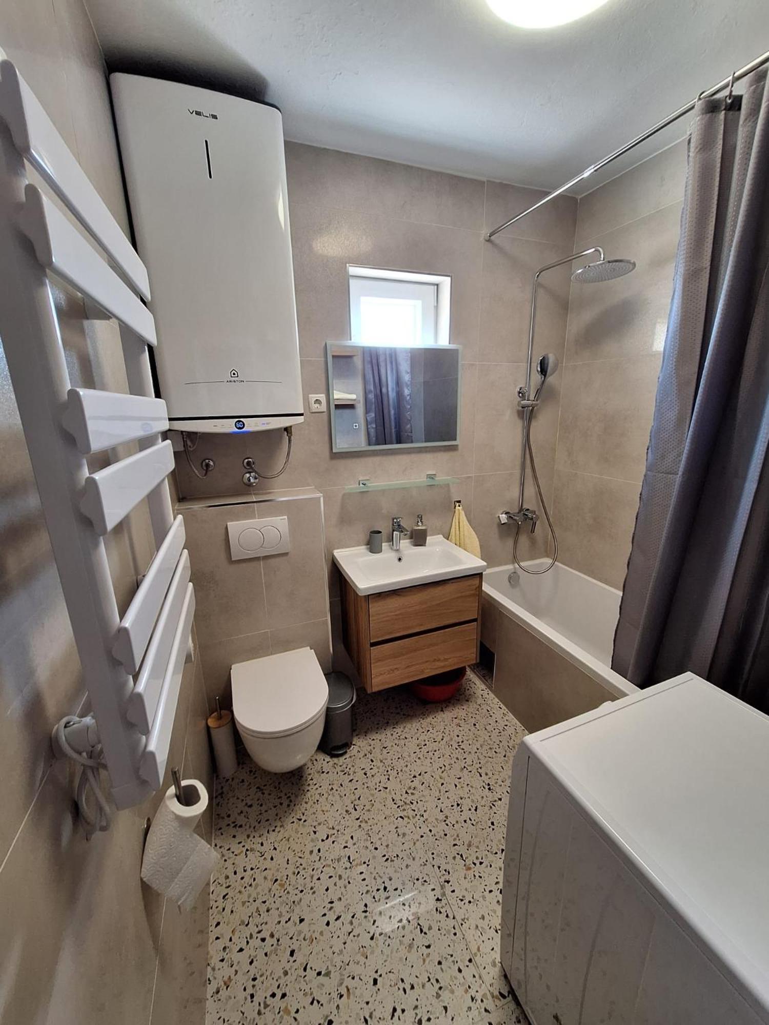 Apartment Doris Примоштен Экстерьер фото